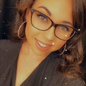 Meet your Posher, Britni